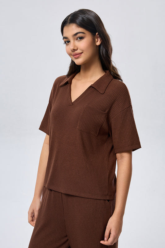 Relax Half Sleeve Collared T-Shirt - Chocolate